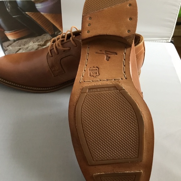 DRESS-UP SHOES FOR MEN. - Picture 6 of 9